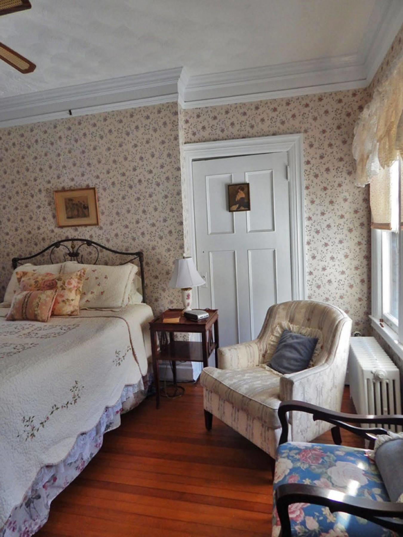 Manor House Bed & Breakfast Norfolk Exterior photo